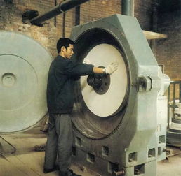 近百?gòu)堈掌涗浬鲜兰o(jì)淄博工業(yè)發(fā)展史